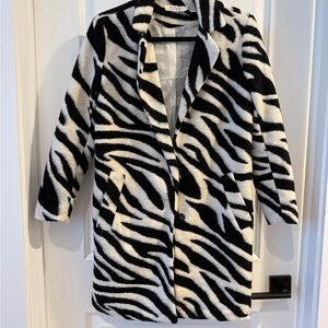 ViVI Black and White Zebra Print Coat